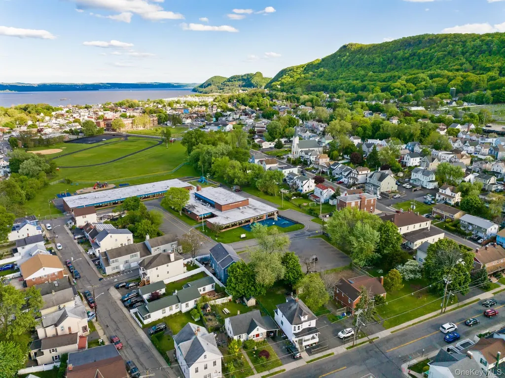 13 Westside Avenue Haverstraw NY 10927