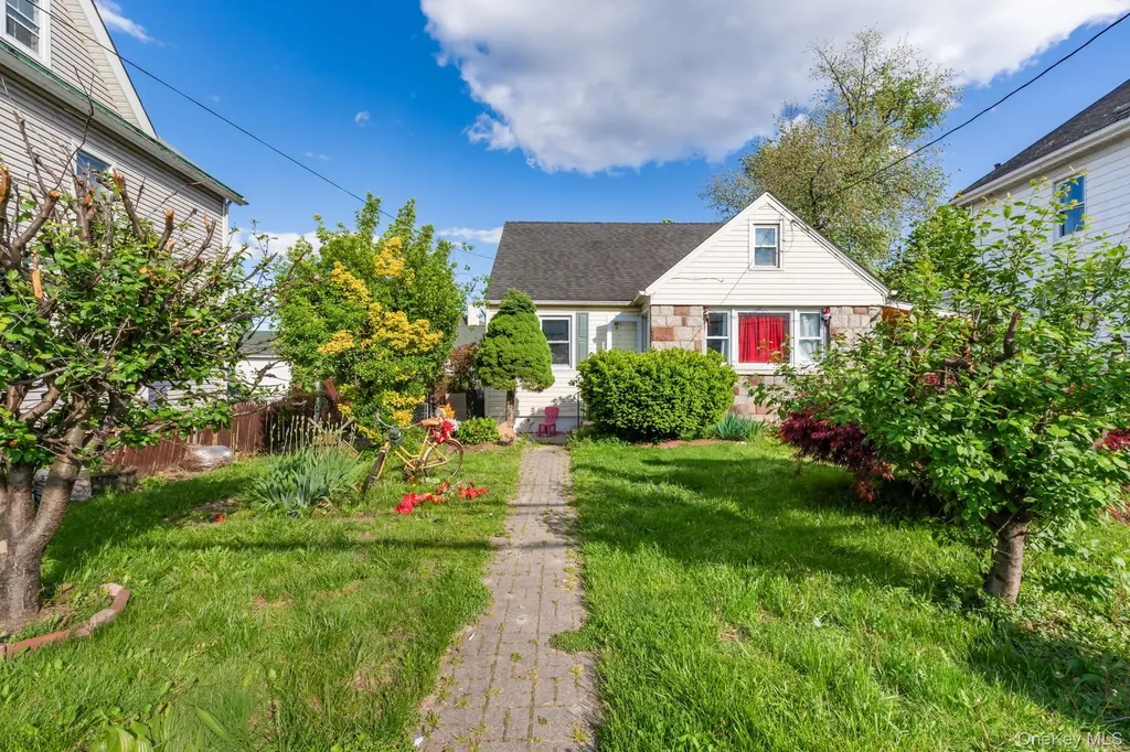 13 Westside Avenue Haverstraw NY 10927