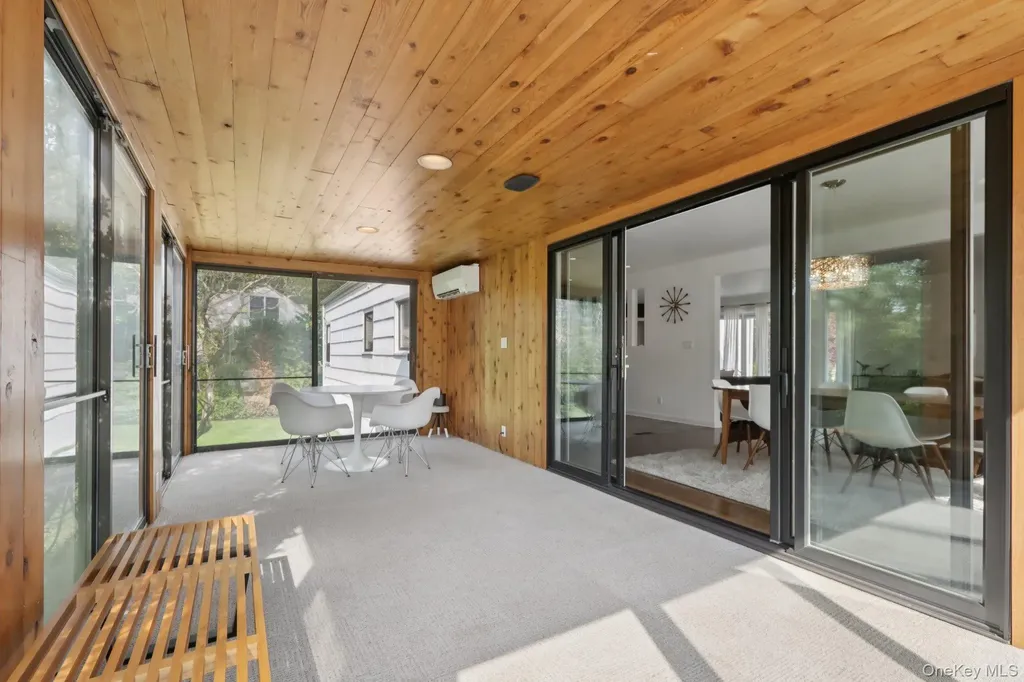 187 Thornbury Road Scarsdale NY 10583