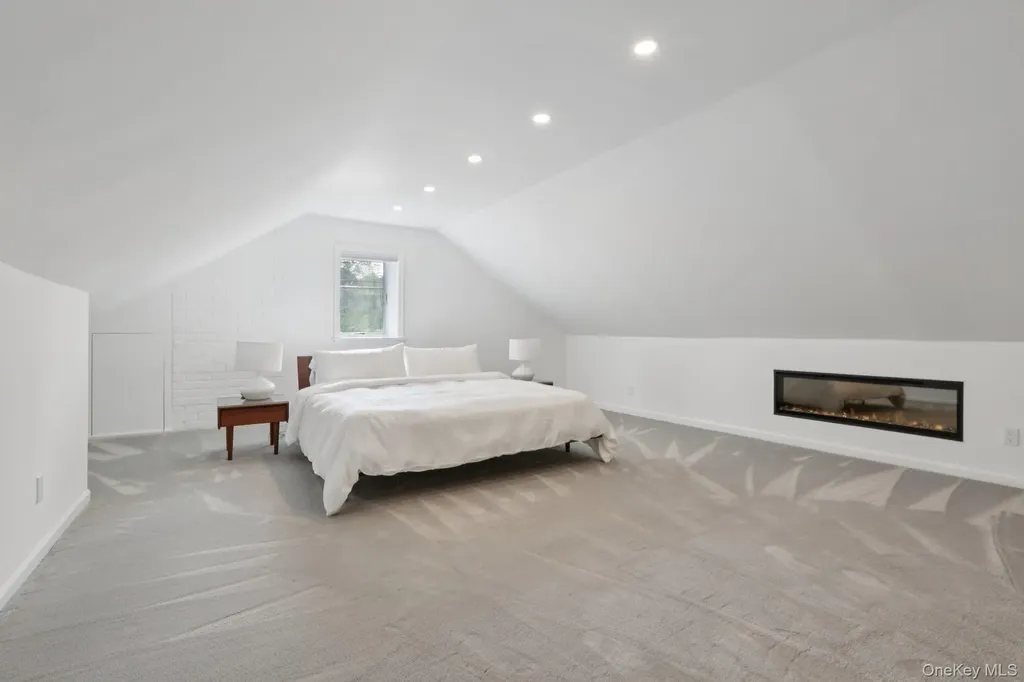 187 Thornbury Road Scarsdale NY 10583