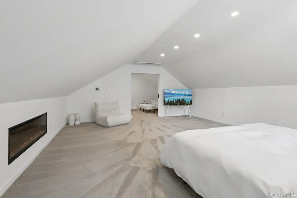 187 Thornbury Road Scarsdale NY 10583
