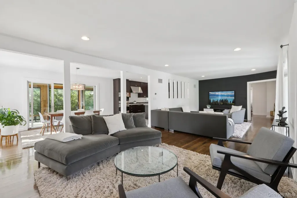 187 Thornbury Road Scarsdale NY 10583