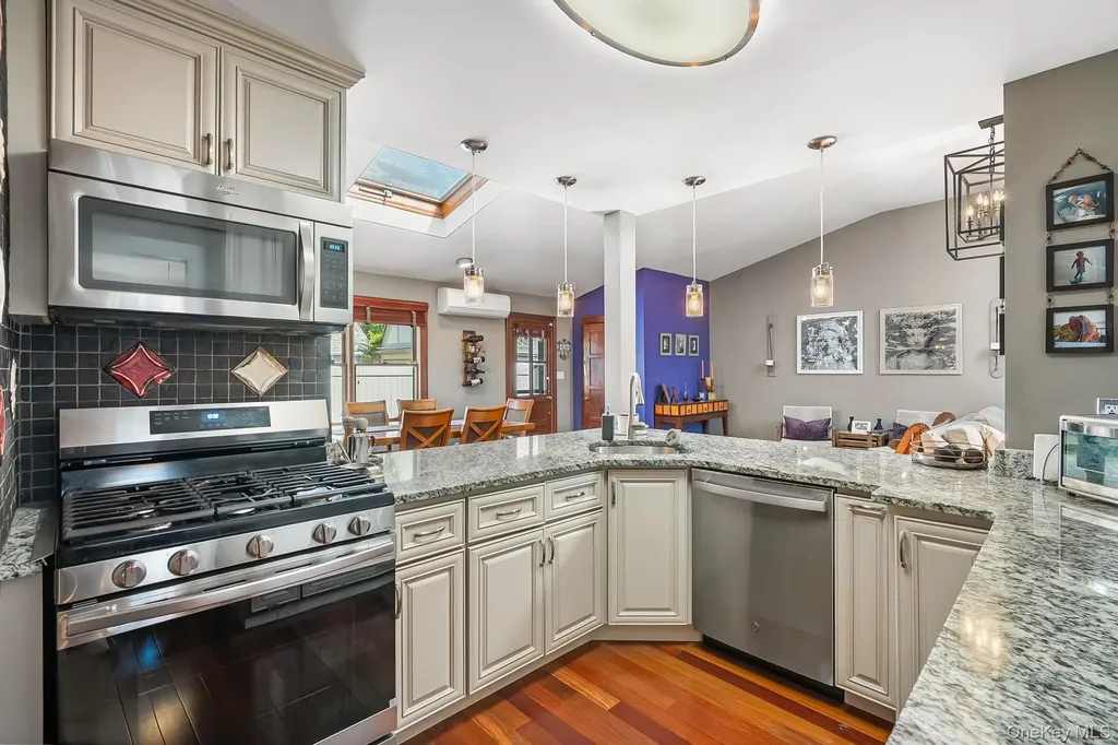 139 Stevens Avenue Hempstead NY 11550
