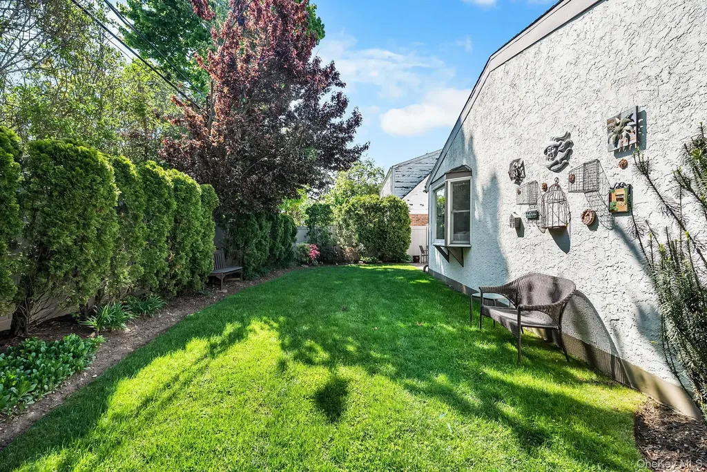139 Stevens Avenue Hempstead NY 11550
