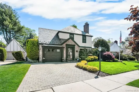 139 Stevens Avenue Hempstead NY 11550