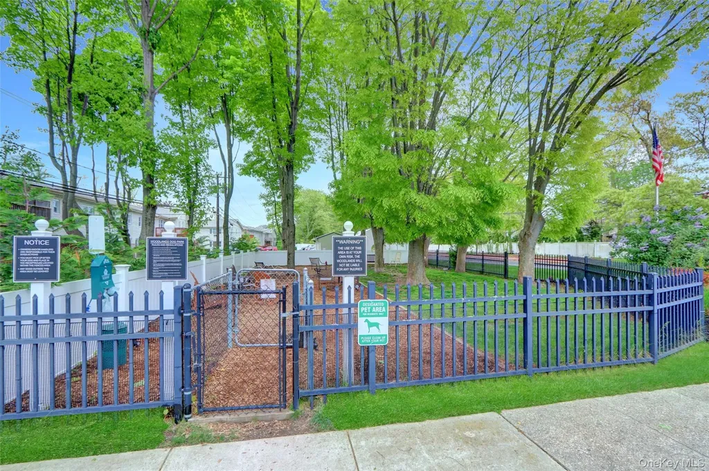 21 Toehee Place Islip NY 11751