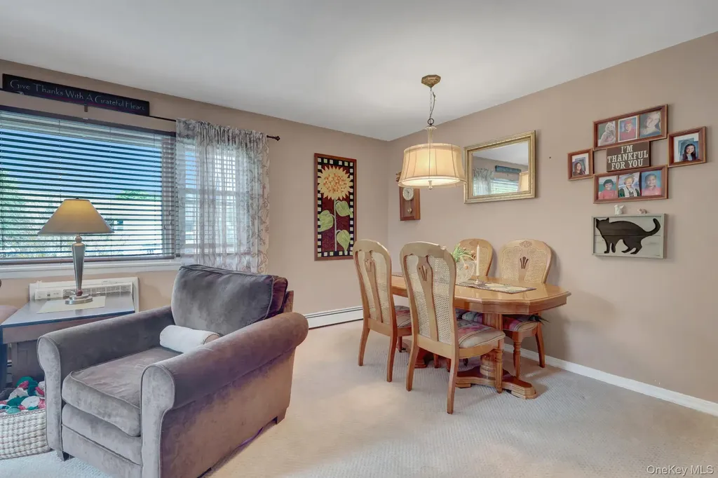 21 Toehee Place Islip NY 11751