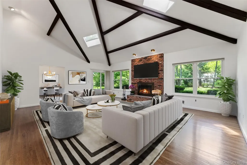 25 Saxon Woods Road Scarsdale NY 10583
