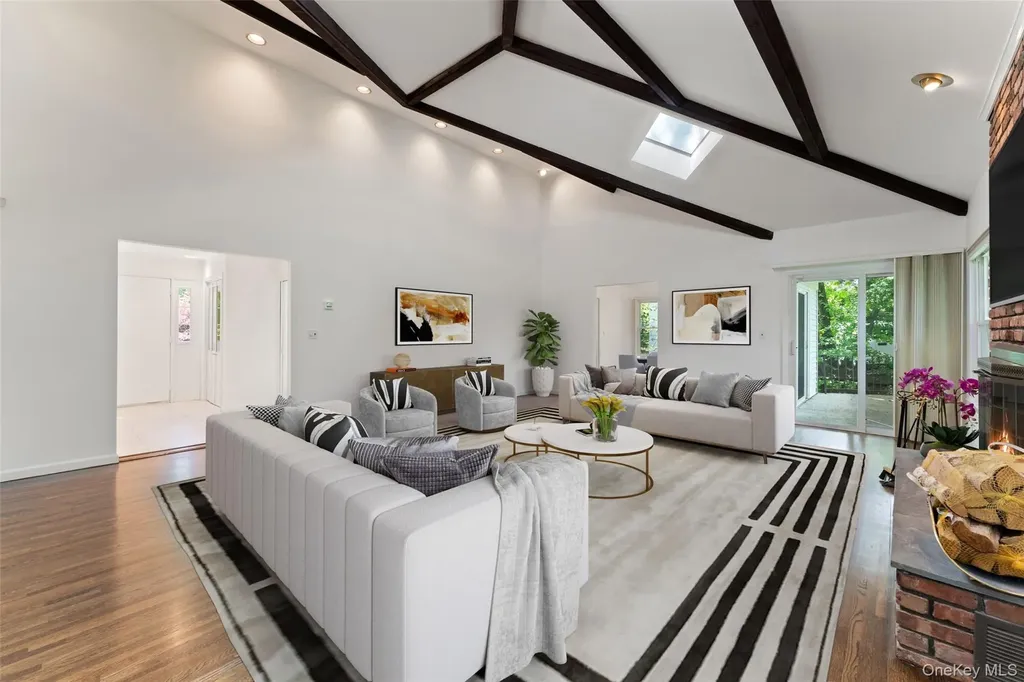 25 Saxon Woods Road Scarsdale NY 10583