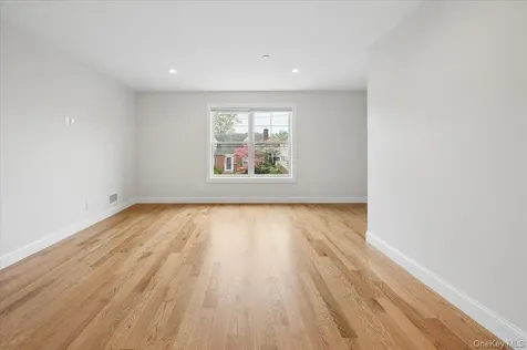 89 Crystal Street Harrison NY 10528