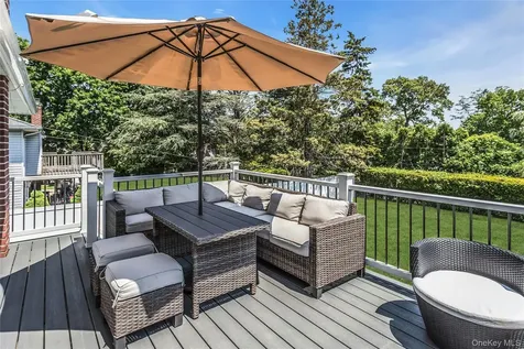 15 Lois Lane Old Bethpage NY 11804