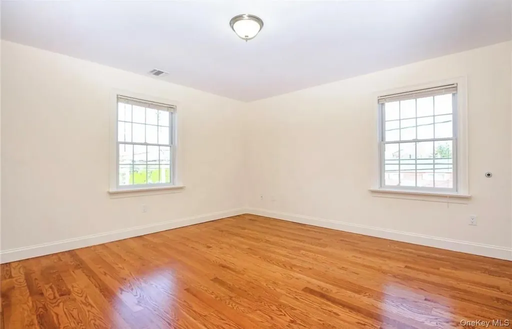 114 Oak Street Harrison NY 10528