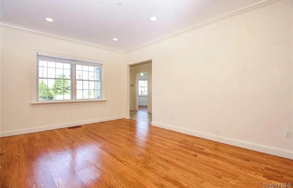 114 Oak Street Harrison NY 10528