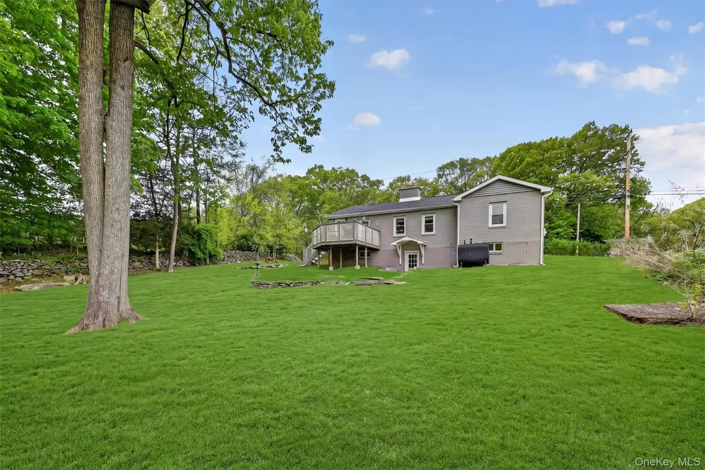 2596 Us Highway 9w Cornwall NY 12518