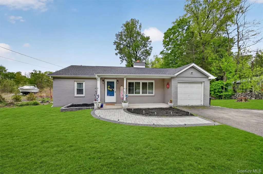 2596 Us Highway 9w Cornwall NY 12518