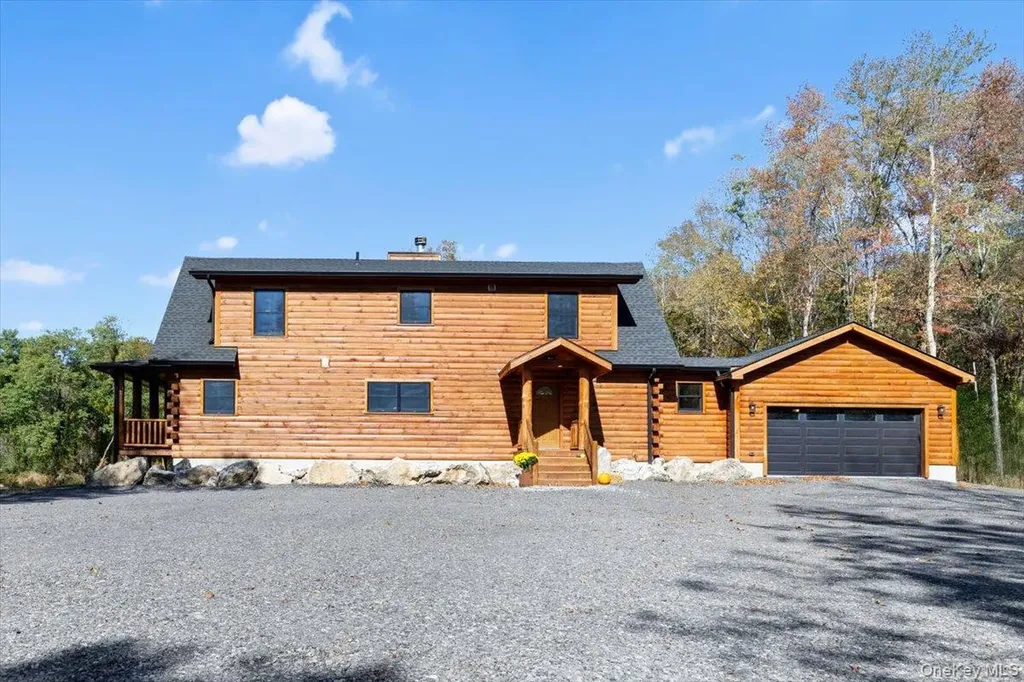 76 Woodlands Trail Clinton Corners NY 12514