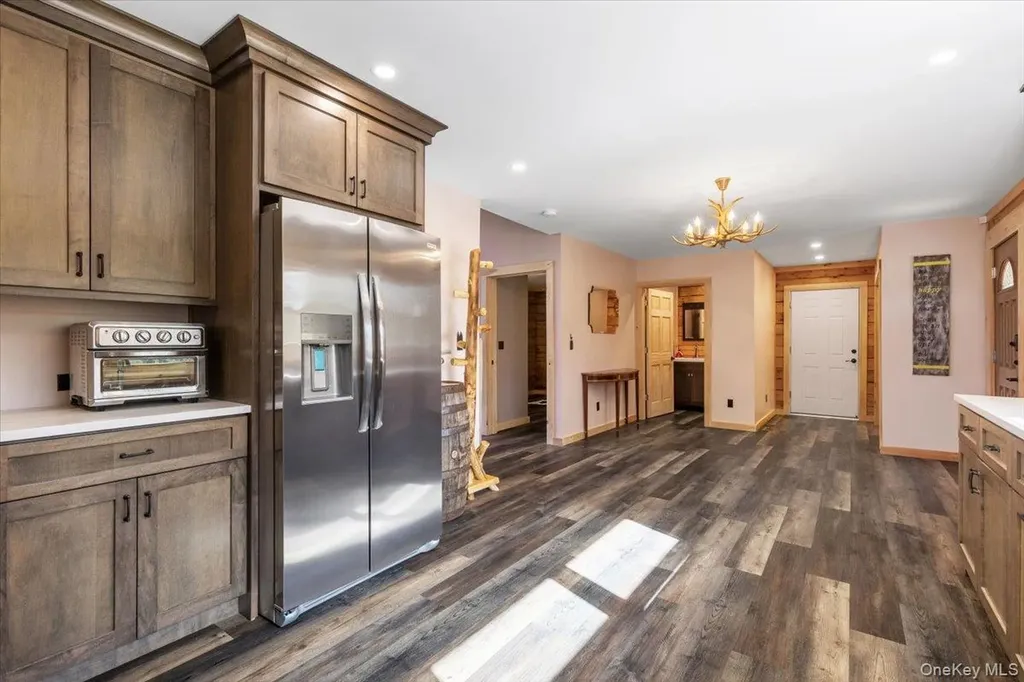 76 Woodlands Trail Clinton Corners NY 12514