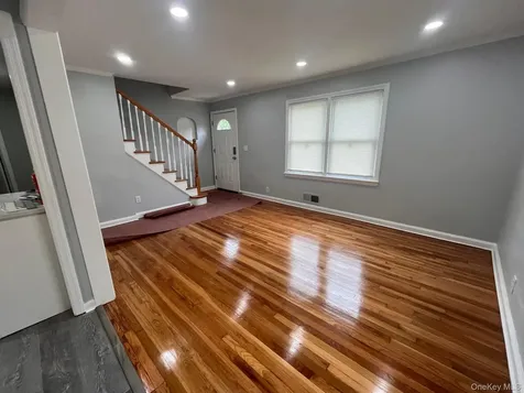 245 Warren Street Uniondale NY 11553