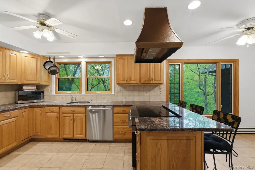 8 Upper Shad Road Pound Ridge NY 10576