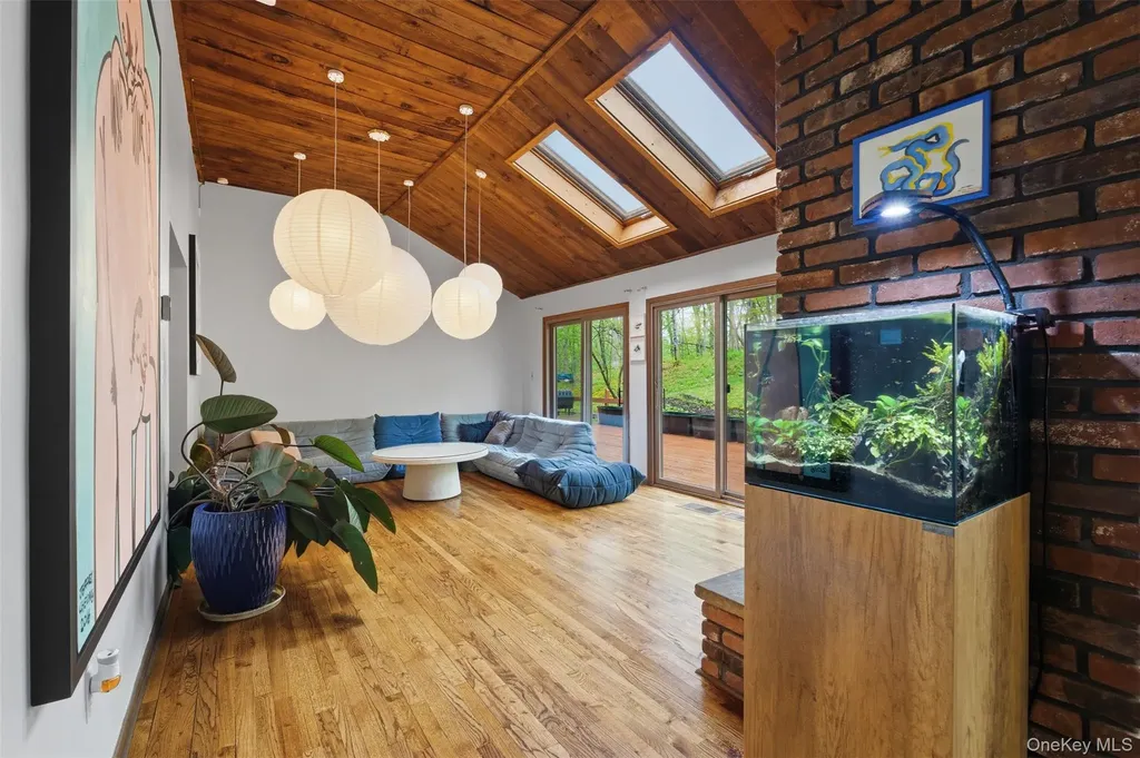 8 Upper Shad Road Pound Ridge NY 10576