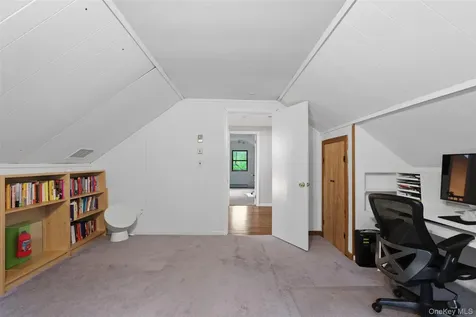 8 Upper Shad Road Pound Ridge NY 10576