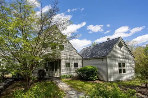 322 Arcadia Drive ANCRAMDALE NY 12503