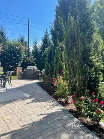 1 Lynns Way New Rochelle NY 10805