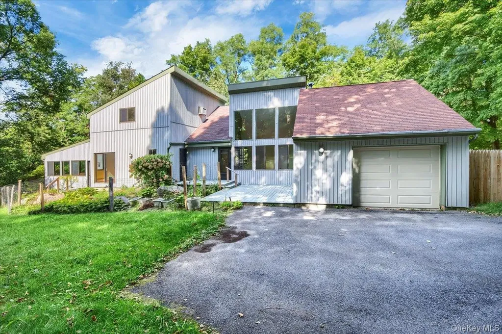 76 Woodcock Mountain Drive Blooming Grove NY 10914