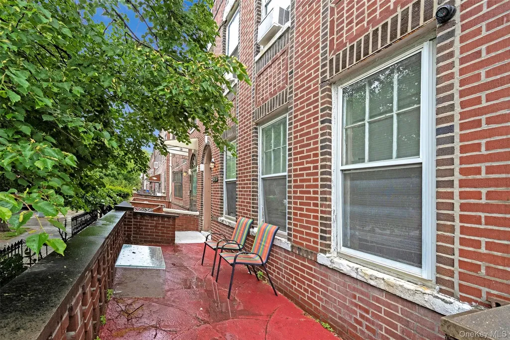 1673 66th Street Brooklyn NY 11204