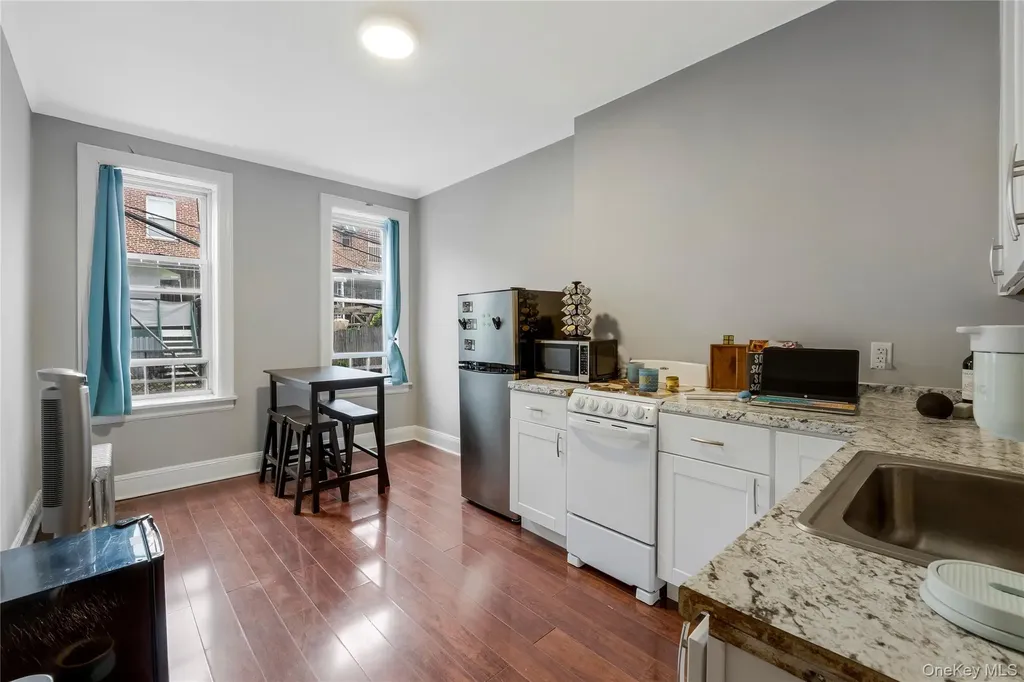 1673 66th Street Brooklyn NY 11204