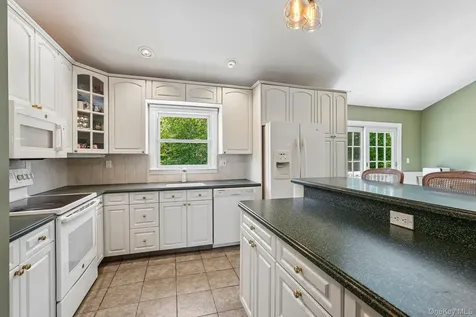 1 Green Tree Road Yorktown Heights NY 10598
