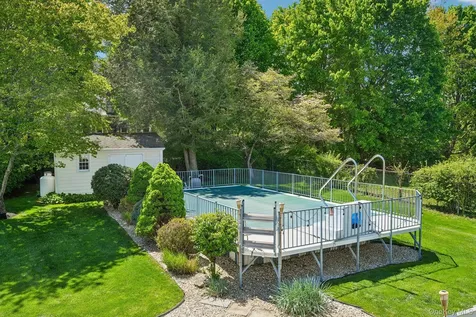 1 Green Tree Road Yorktown Heights NY 10598
