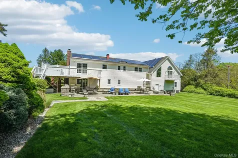 1 Green Tree Road Yorktown Heights NY 10598