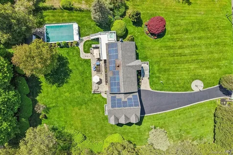 1 Green Tree Road Yorktown Heights NY 10598