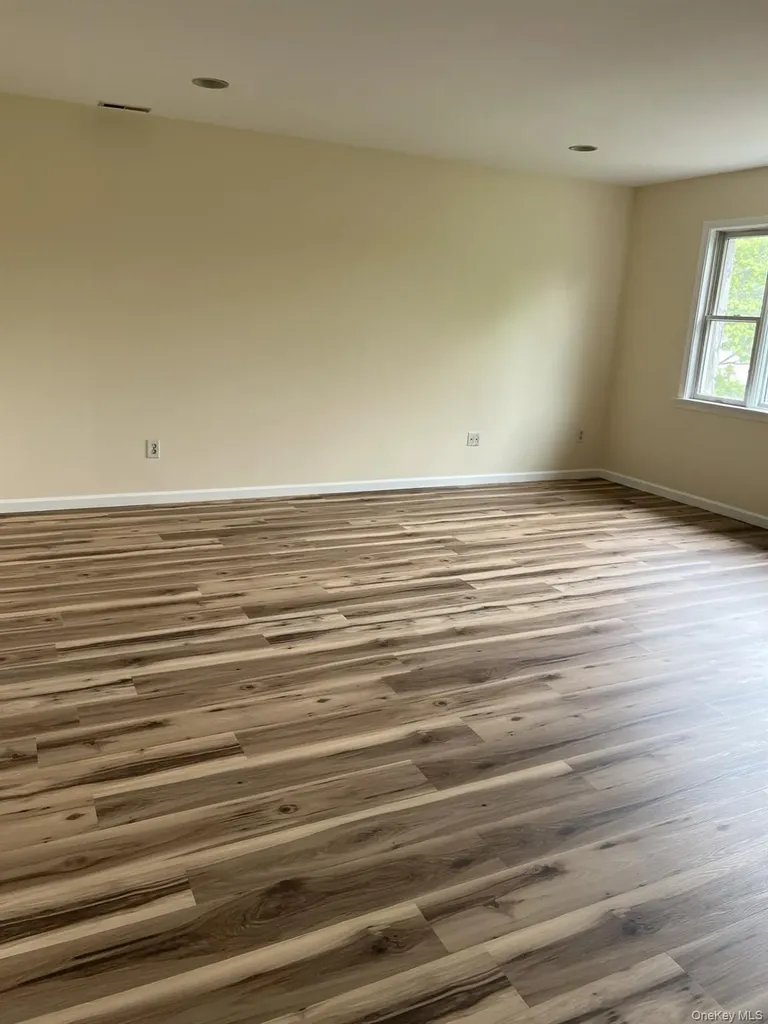 6 Tunis Avenue Bronxville NY 10708