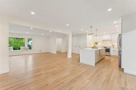 153 Waverly Road Scarsdale NY 10583