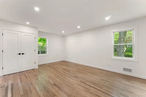 153 Waverly Road Scarsdale NY 10583