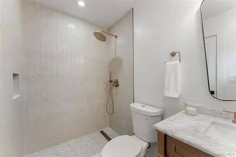 153 Waverly Road Scarsdale NY 10583