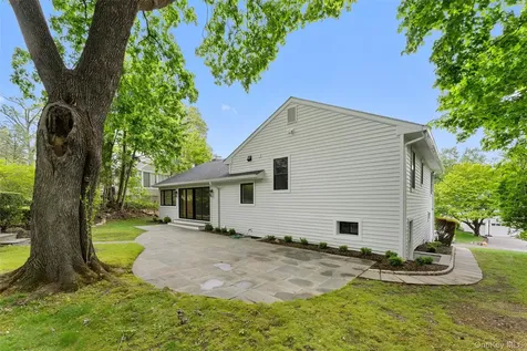 153 Waverly Road Scarsdale NY 10583
