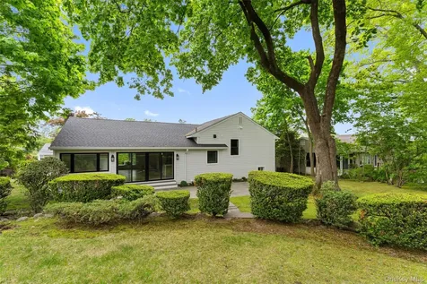 153 Waverly Road Scarsdale NY 10583
