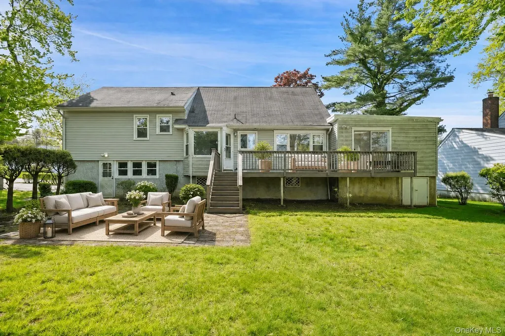 48 Stanton Circle New Rochelle NY 10804