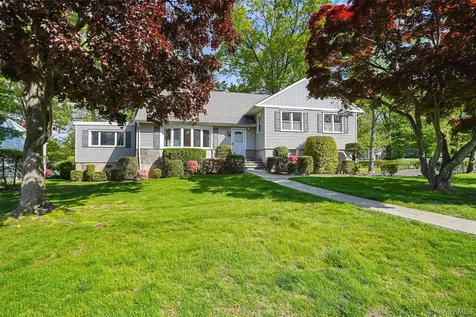 48 Stanton Circle New Rochelle NY 10804