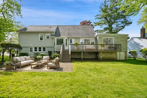 48 Stanton Circle New Rochelle NY 10804