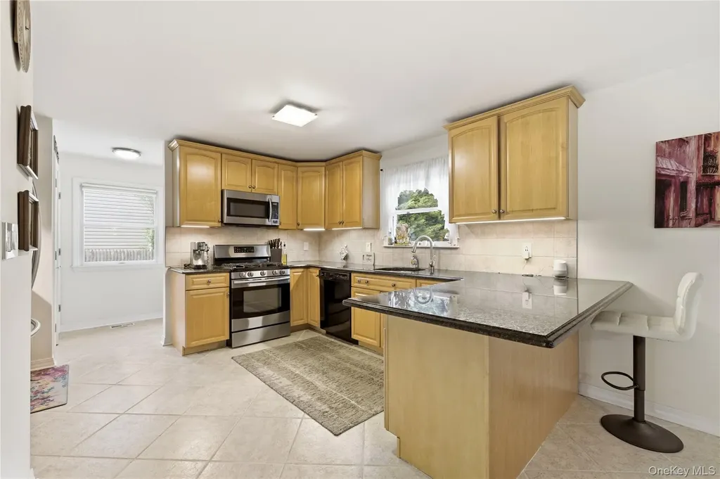 695 Higbie Lane West Islip NY 11795