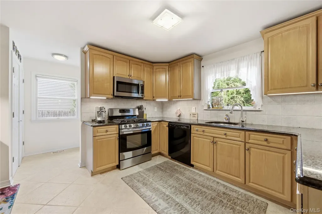695 Higbie Lane West Islip NY 11795