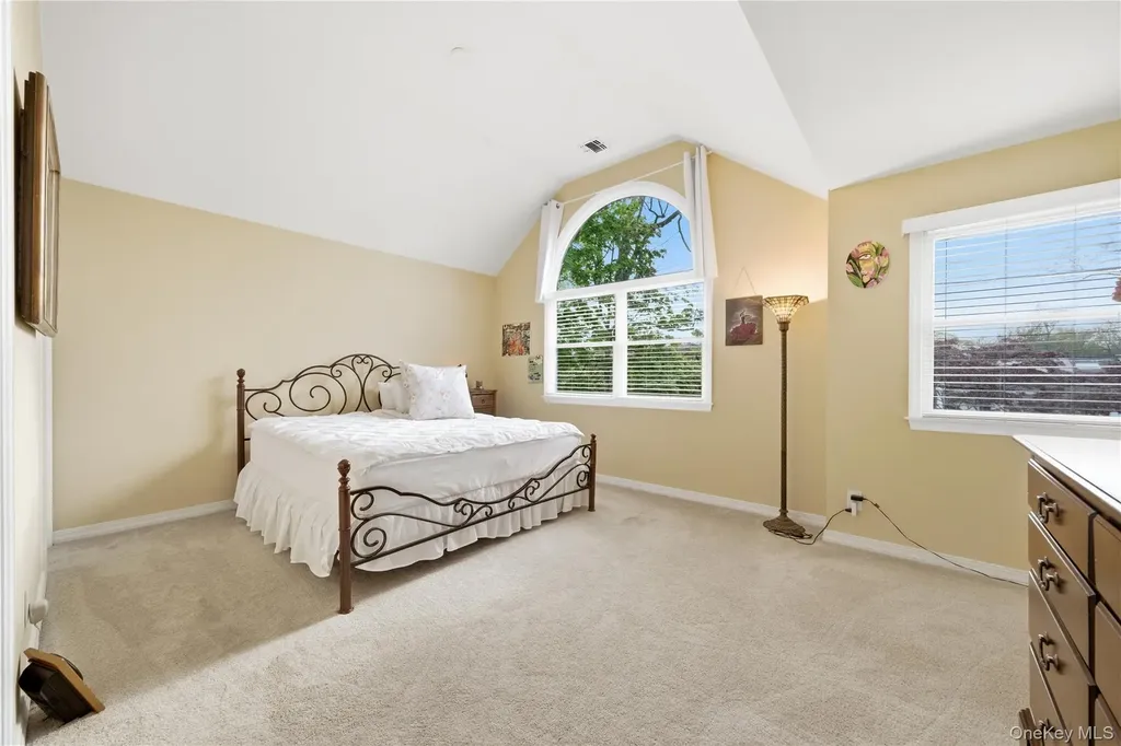 695 Higbie Lane West Islip NY 11795