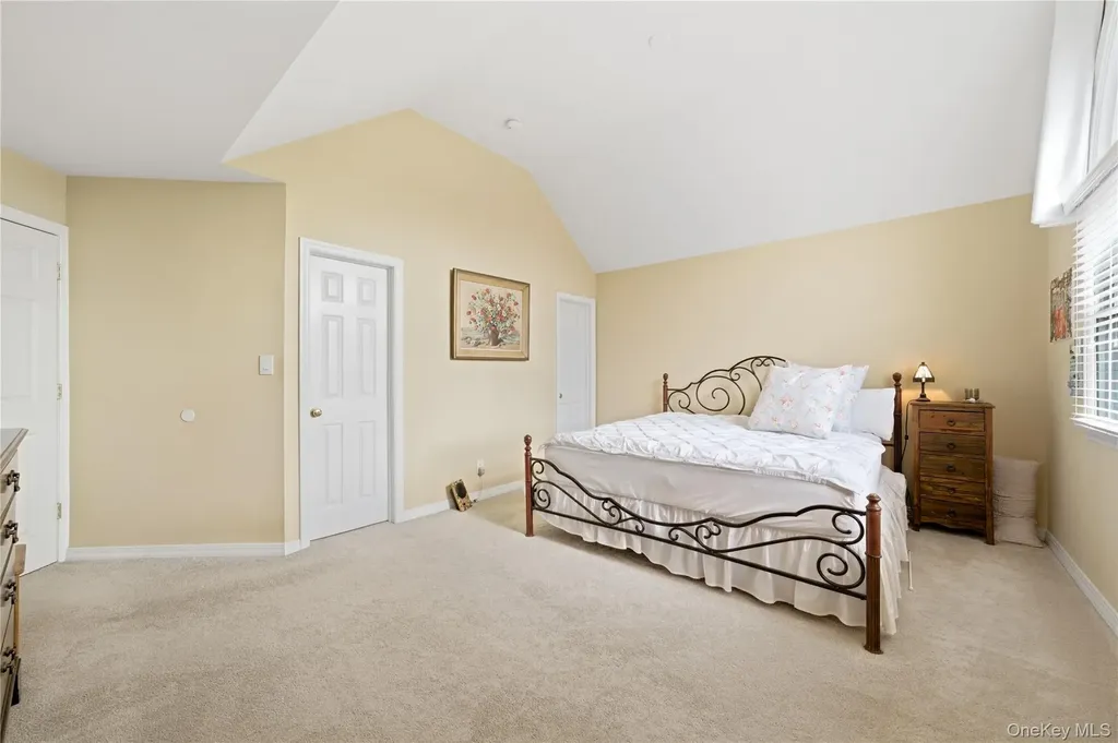 695 Higbie Lane West Islip NY 11795