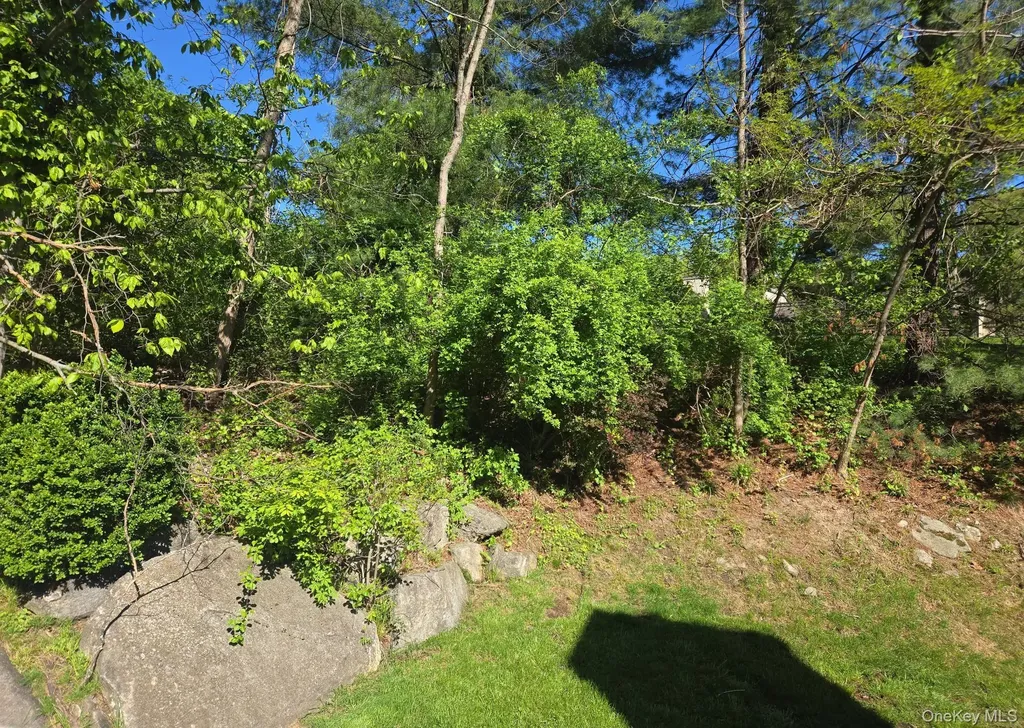 586 Heritage Hills Somers NY 10589