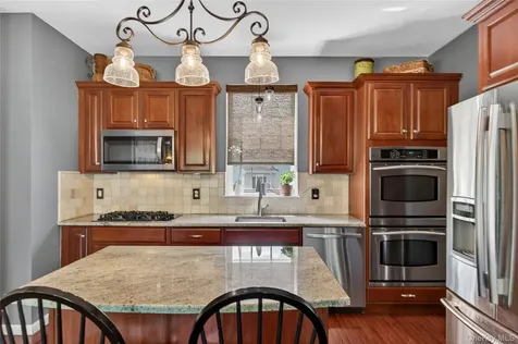 3 Braemar Way Highland Mills NY 10930