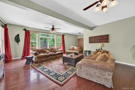 3 Braemar Way Highland Mills NY 10930